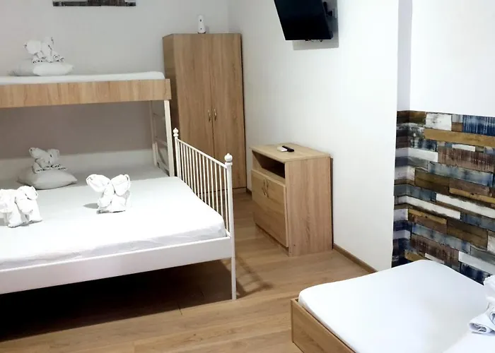 Guest house Casa Nicholas Constanta